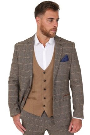 Tweed men's jackets: how to choose and what to combine with?