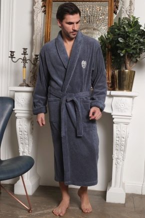Men's terry dressing gowns: features and varieties
