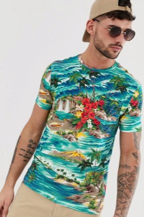 T-shirts pour hommes avec un imprimé: une variété de modèles