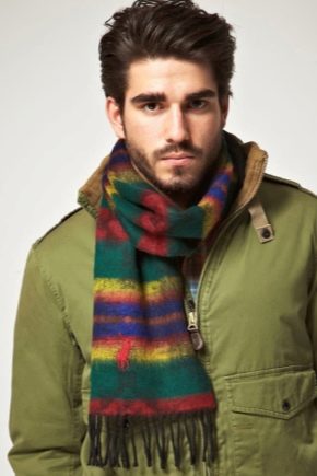 Men's scarves: varieties and choices