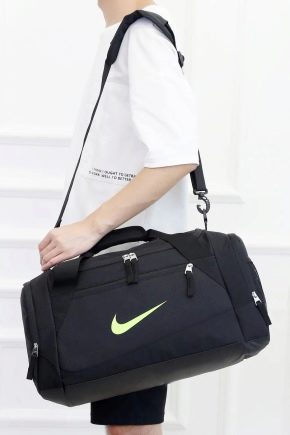 Nike men's bags review and tips for choosing