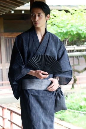 Men's kimono: an overview of the types and secrets of choice