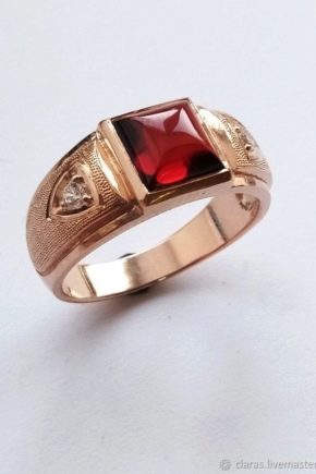 Men's rings with pomegranate: types, rules for choosing and wearing