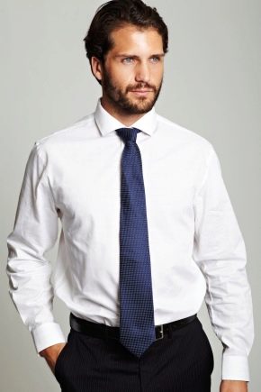 ما مدى سهولة ربط ربطة العنق؟