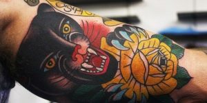 Tatuatge per a homes amb imatge de pantera
