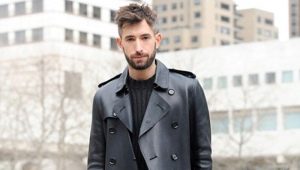Men's long raincoats: the best models and tips for choosing