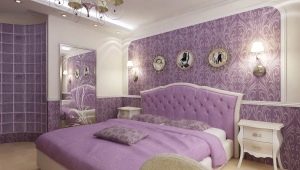 Lilac wallpaper in the bedroom