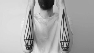 Tatuaje pentru bărbați în stilul minimalismului