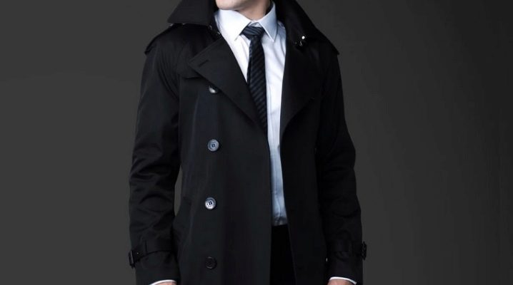 Black men's raincoats: what styles are there and what to wear with?