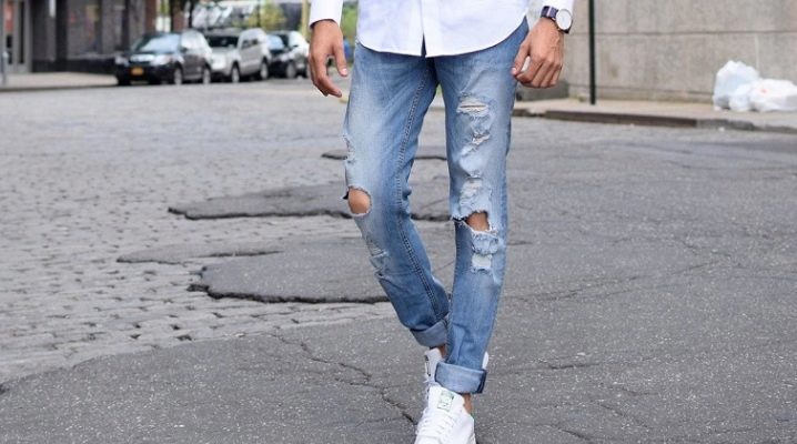 Ripped men's jeans: what are they and what to wear?