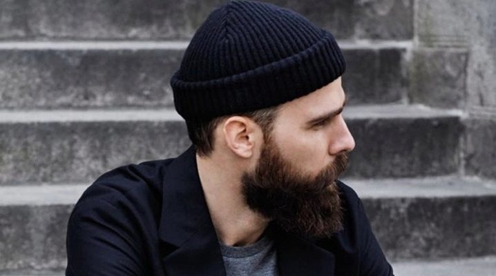 Short men's hats: varieties and recommendations for choosing