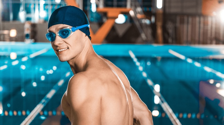 Men's hats for the pool: types and features of choice
