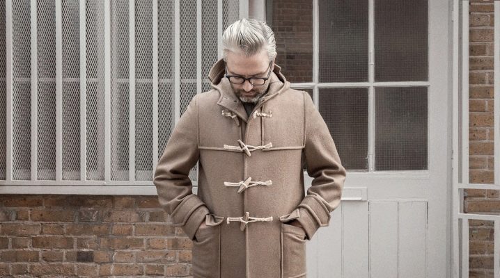 Men's duffle coat: varieties and tips for choosing