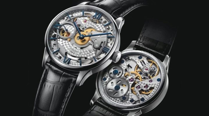 Features of men's self-winding mechanical watches