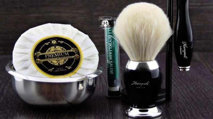 Choosing sets for and after shave