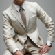 Λευκά ανδρικά κοστούμια: υπέρ και κατά, ποικιλίες, επιλογή, φροντίδα