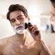 How to shave with an electric razor?