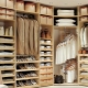 All about corner walk-in closets