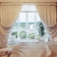 Opzioni di decorazione della finestra in camera da letto