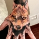 Descrierea tatuajelor de vulpe masculină și plasarea lor