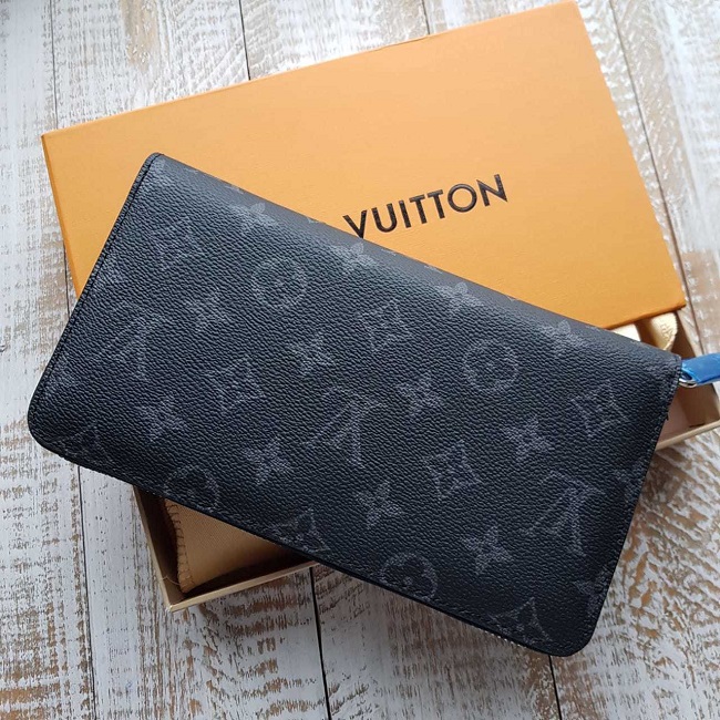 Carteras de hombre Louis Vuitton: características de la cartera LV. ¿Cómo  distinguir los productos originales de las falsificaciones?